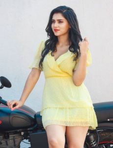 Goa call girl
